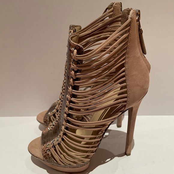 Brian Atwood BFFRONTERA Heels Size 6 - Picture 3 of 7